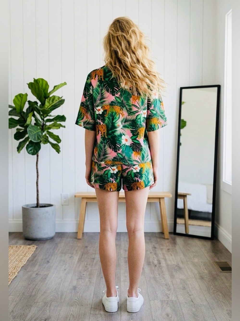 CYNTHIA ROWLEY SIZE XL~WOMEN’S TIGER JUNGLE PRINT PAJAMA SHORT TOP SET TROPICAL - Picture 2 of 16
